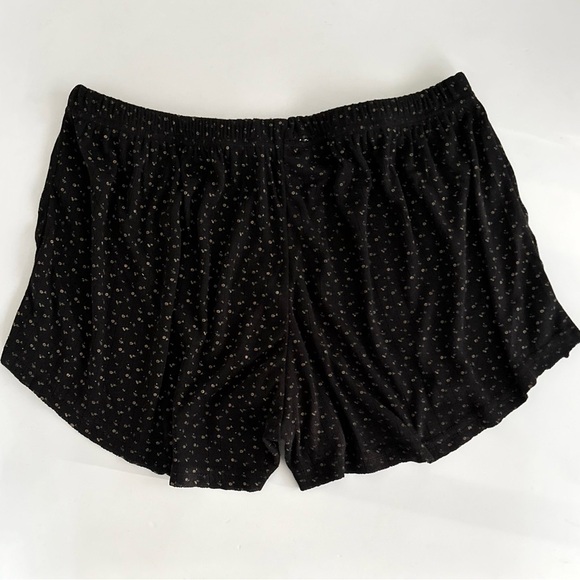 POL Ditsy Floral Boxer Style Lounge Shorts, Black M NWT - Picture 6 of 7